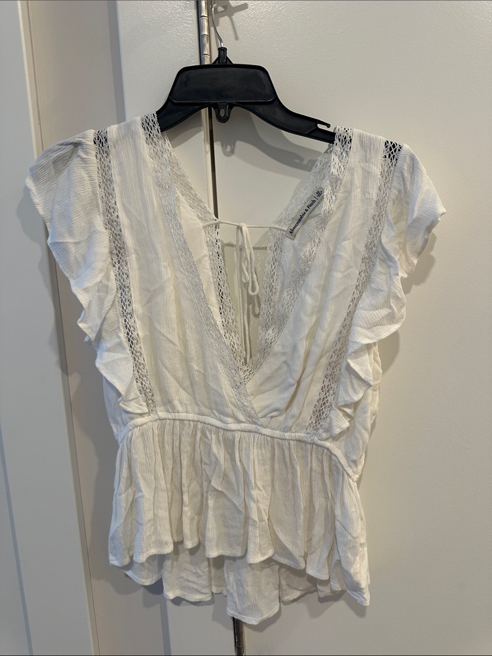Abercrombie & Fitch White Lace-Trim Ruffle Peplum Top